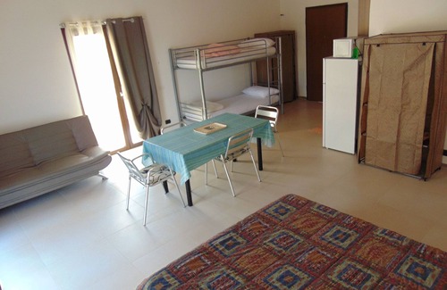 Aglientu House | HOUSE OVERVIEW FOR 4 PEOPLE SURROUNDED BY GALLURA A FEW MINUTES FROM THE SEA