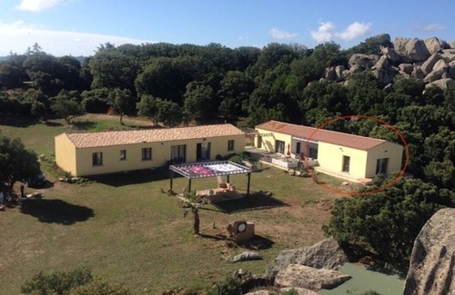 Aglientu House | HOUSE OVERVIEW FOR 4 PEOPLE SURROUNDED BY GALLURA A FEW MINUTES FROM THE SEA