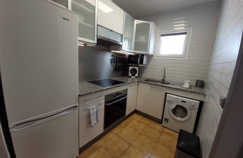 L'Escala House | House perfect condition, very quiet area at 750m beach, near supermarkets.