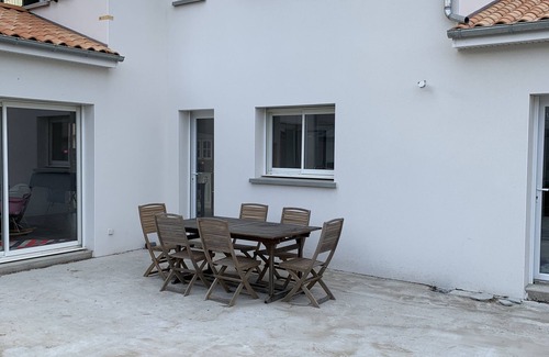 Prefailles House | House Préfailles sleeps 12, Sea view