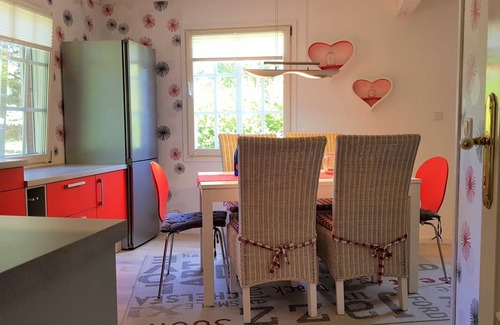 Rothenkirchen House | House Rose Red - House