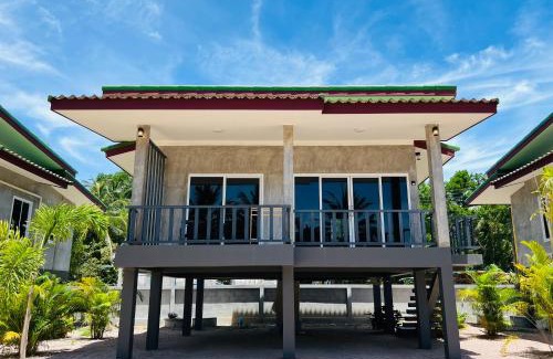 Wok Tum Apartment | House Saeki