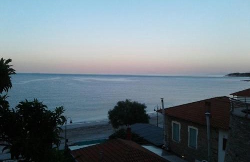 Agios Ioannis House | House Smaragdi