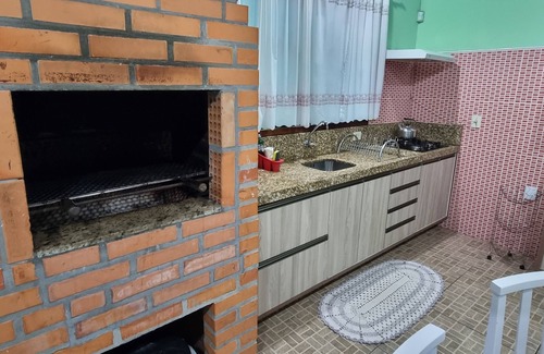 Praia da Armacao do Itapocoroi House | HOUSE TO RENT IN THE PENHA FOR 20 PEOPLE NEXT TO THE PARK BETO CARRERO WORLD