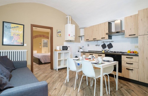 L'antico Ghetto Ebraico Apartment | House under the Towers