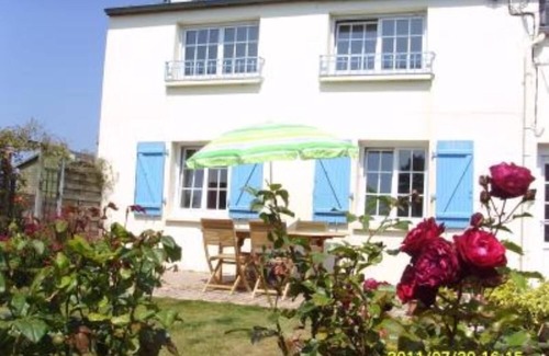 Saint-Pol-de-Leon House | House-villa with large garden sea view available year round