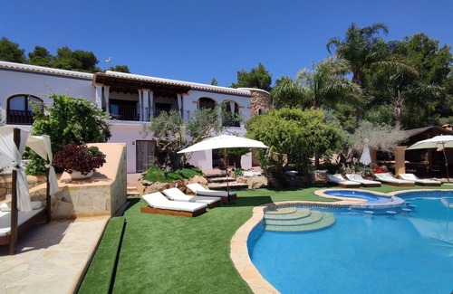 Sant Antoni de Portmany Villa | House with private pool and many areas of enjoyment for the family. San Rafael
