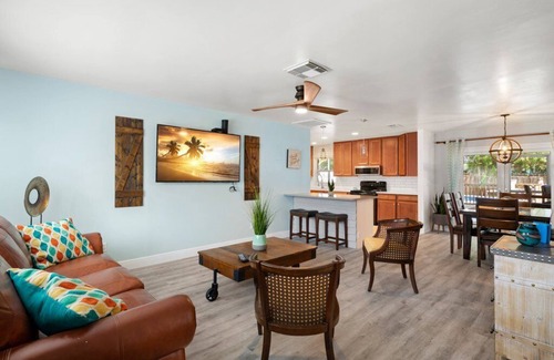Oldsmar House | House w Pool close to Beach