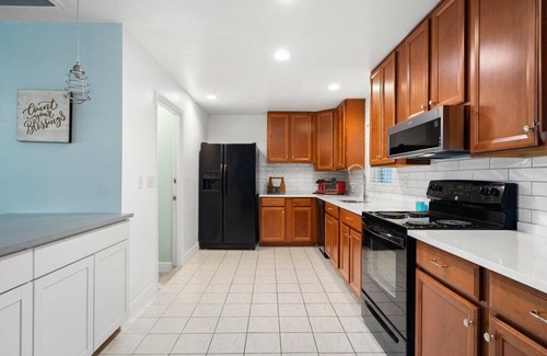 Oldsmar House | House w Pool close to Beach