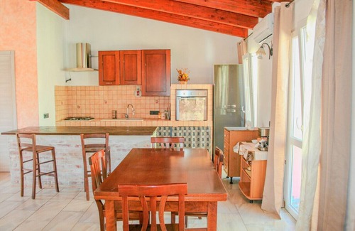 Iglesias Historic Centre Apartment | House Walls - Iglesias