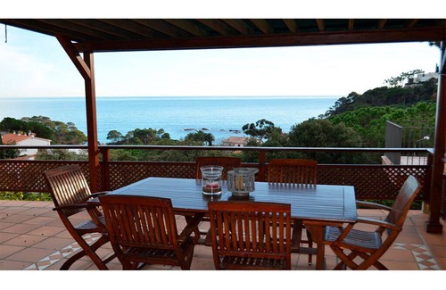 Canyet de Mar Ski Chalet | House with private pool in Rosamar, Costa Brava