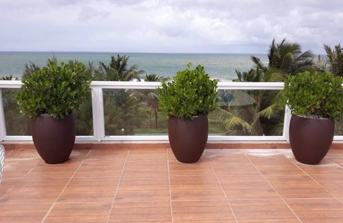 Parafuso House | House with 13 suites, on the seafront, large living rooms, 2 swimming pools, 2 gourmet areas.