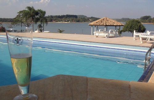 Arandu House | House with 6 suites - 5 rooms - Perfect for rest - Dam of Jurumirim .