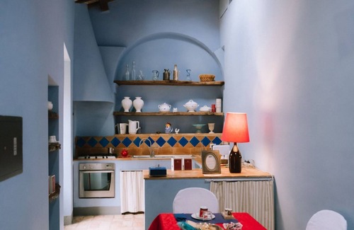 Fermo Apartment | House with a garden, downtown, 7 km from the beaches.
