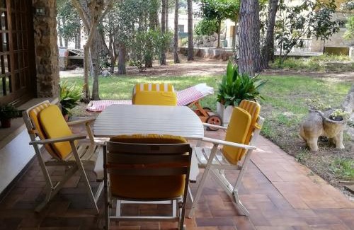 Calonge House | House with a large garden and a pool