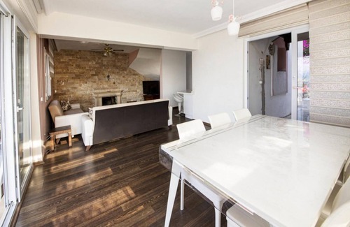 Koyunbaba Apartment | House with Amazing Sea View and Pool in Gumusluk