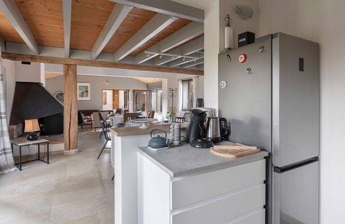 La Plaine-sur-Mer House | House with an extension for 11 at 800m from the sea