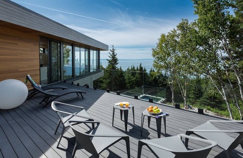 La Malbaie House | House with belvedere
