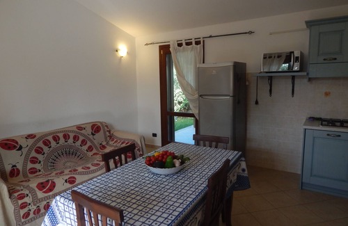 Budoni Villa | House with garden 150 meters from the beach