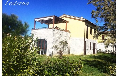 Numana House | house with garden, large terrace and swimming pool