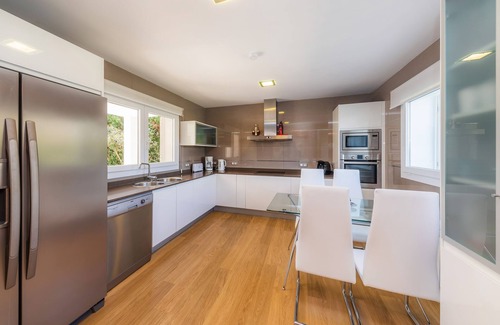 Cala d'Or House | House with Mountain Views, Pool, Garden, Terrace, A/C and Wi-Fi