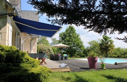 Cour-Cheverny House | House with pool in the heart of the Castles of the Loire