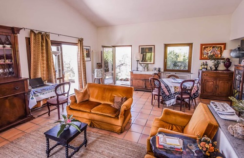 Montenero Sabino House | House with private pool, billiard, ping pong 60km from Rome. Quiet area