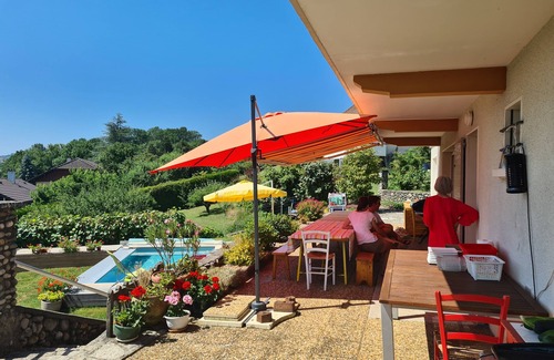 Rumilly House | House with SWIMMING POOL, 360° view of Les Bauges and Mont Blanc, near Annecy