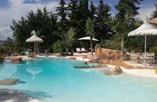 Ribera House | House with swimming pool, spectacular sea views