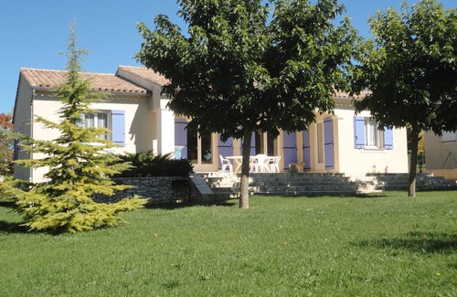 Sault House | House with terrace and garden in Sault in Provence