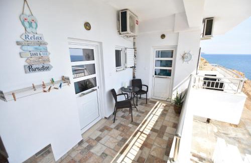 Archanes-Asterousia Apartment | House with view sound of waves