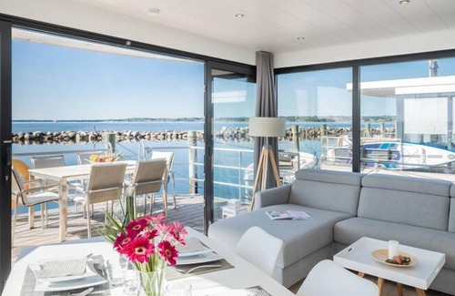Rendbjerg Boat Rental | Houseboat in Egernsund at the Marina Minde