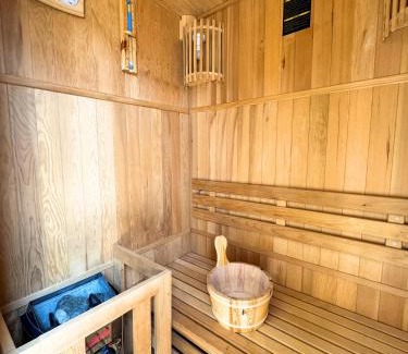 gmina Parzeczew Boat Rental | Houseboat- PerseuszOne