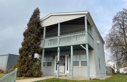Columbus House | Housepitality - The Bliss Lodge - Large House