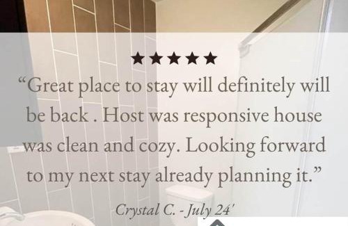 Newark Hotel | Housepitality - The Restful Studio - Cozy