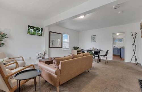 Columbus House | Housepitality - The Southside Ranch