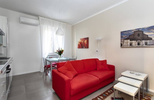 San Donato-San Vitale Apartment | HouSmart new apartment close to the historical center and Sant'Orsola Hospital