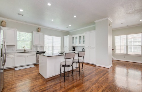 Houston House | Houston Galleria Luxury Home.