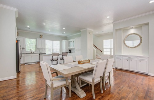 Houston House | Houston Galleria Luxury Home.