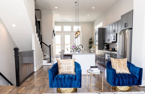 South Central Houston House | Houston Lux Townhome