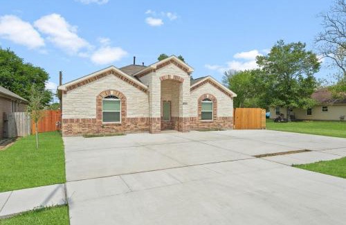 Southeast Houston Villa | Houstons Ludum Locus