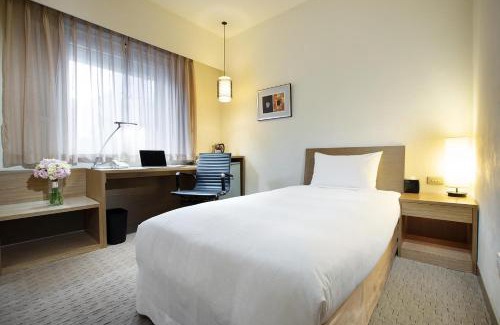 Shida Hotel | Howard Civil Service International House