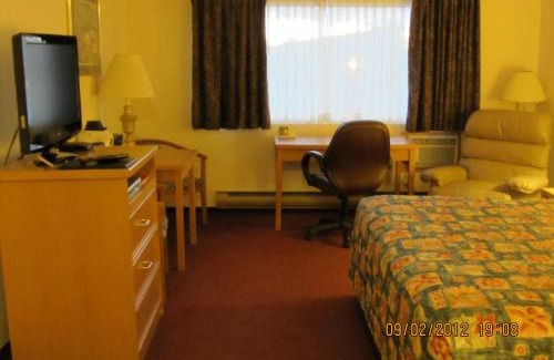 Fort St. John Hotel | Howard Johnson by Wyndham Fort St. John
