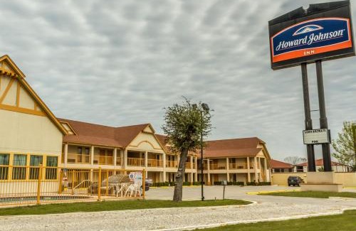 San Marcos Hotel | Howard Johnson by Wyndham San Marcos