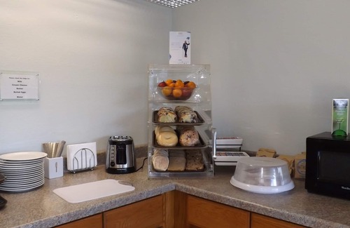 Roseburg Hotel | Howard Johnson by Wyndham Roseburg
