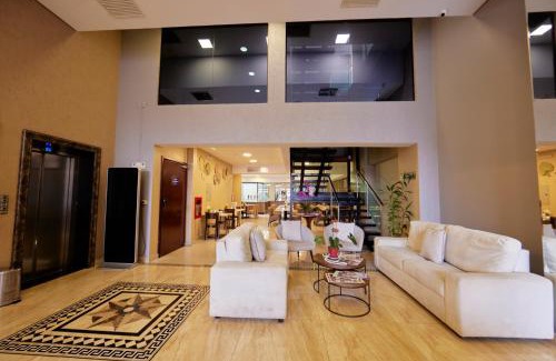 Barrio Centro Hotel | Howard Johnson Ciudad del Este