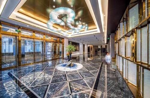 Wangfujing Shopping Area Hotel | Howard Johnson Paragon Hotel Beijing Centra Provide tourism and ticketing service