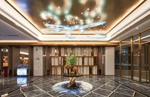 Wangfujing Shopping Area Hotel | Howard Johnson Paragon Hotel Beijing Centra Provide tourism and ticketing service