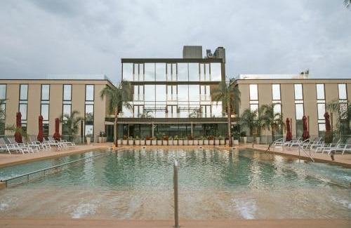 Resistencia Hotel | Howard Johnson Plaza La Ribera