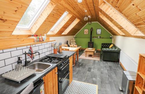 Bundoran House | Howards End